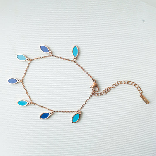 Loose Leaves Bracelet